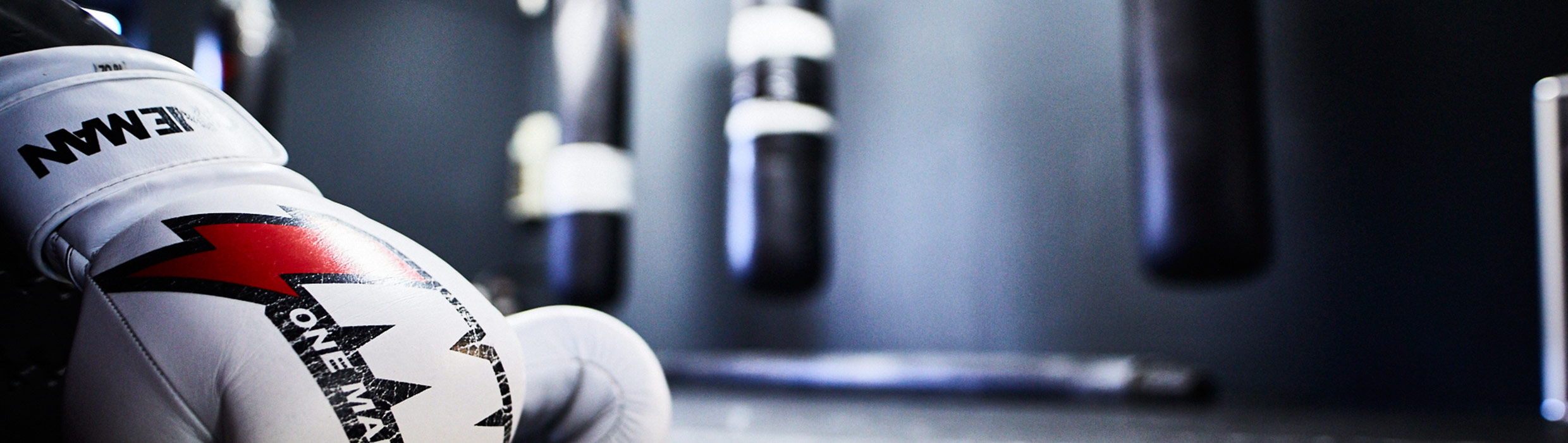 one-man-army-boxhandschuhe-gym-hamburg-manager-boxen